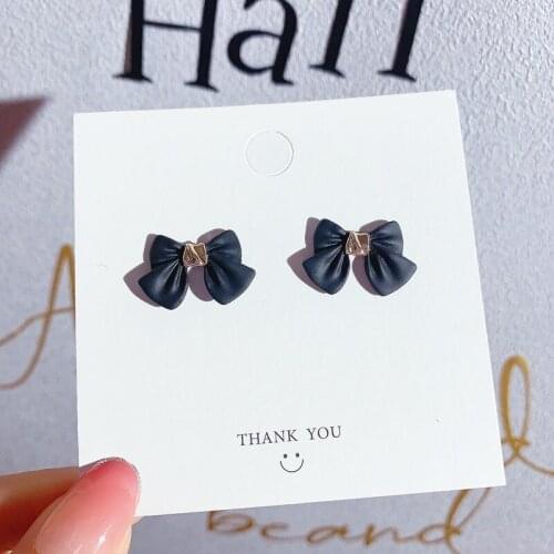 Stud Earrings for Women Cute Bow Earrings Simple Compact Ear Clip Without Ear Hole Jewelry Accessories Wholesale