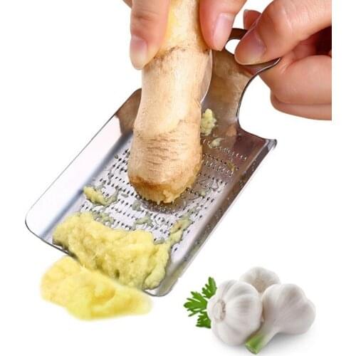 1Pcs Ginger Garlic Wasabi Grater Crusher Garlic Press Device Chopper Manual Ginger Crusher Home Kitchen Vegetable Spice Grinder