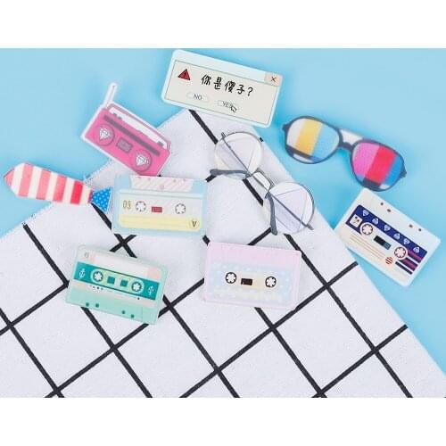 1pc Icons on The Backpack Acrylic Badges Nostalgia Jeans/Bags/Gifts Decoration Badge Radio Glasses 3D Kawaii Pin Brooch