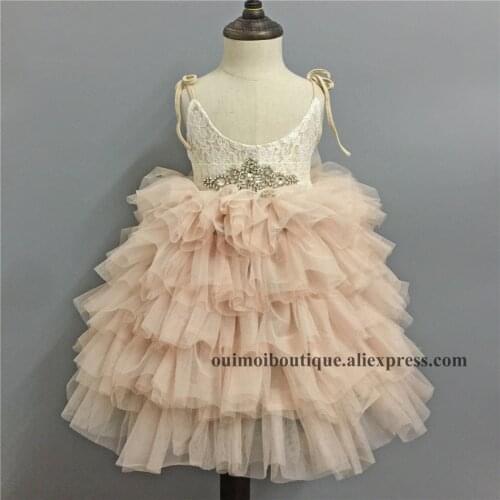 2018 New Champagne Lace Girl Strapped Long Dress Puffy Sleeveless Layered Princess Dresses Birthday Wedding Formal Maxi Dresses