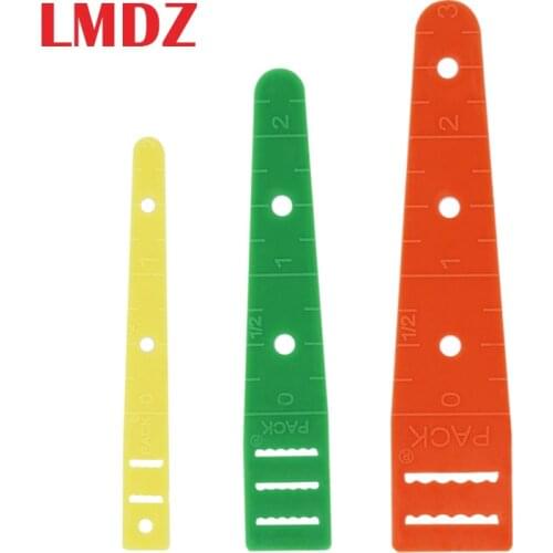 LMDZ 2Pcs Plastic Drawstring Threader Cited Clips Elastic Belt Wearing Rope Weaving Tool Bag Wrap Rope Wearing Sewing Accessorie