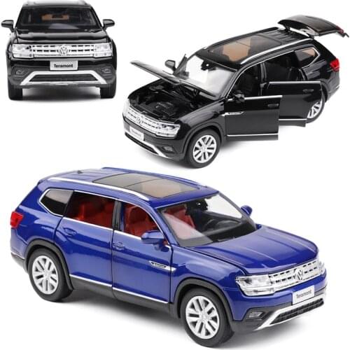 Exquisite 1:32 Tourang off-road car model,simulation die-casting 6 door sound and light back children toys gift collection
