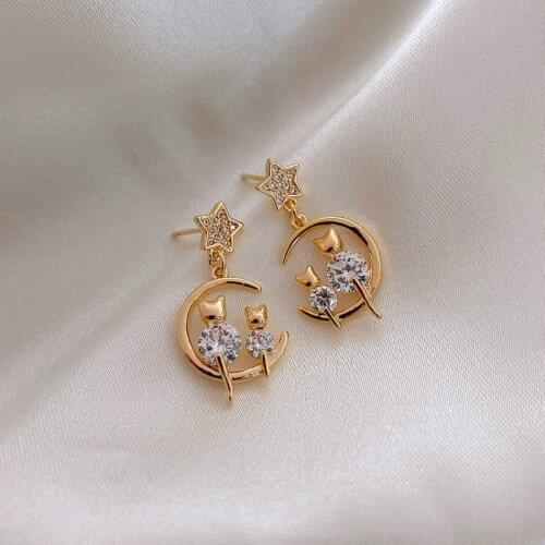 2021 New Korean Earings Fashion Jewelry Asymmetrical Temperament Earrings Cat Fish Bone Long Statement Earrings Party Jewelry
