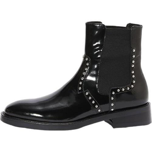 Hot Selling Cow leather Mens Boots rivet Ankle Martin Boots Shoes Fashion work Boots High Quality Retro Men Shoes