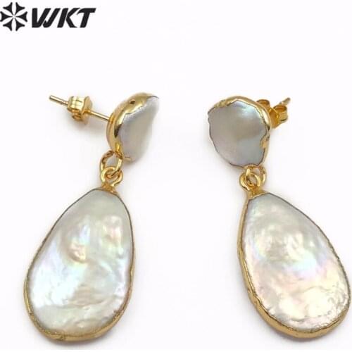 WT-E489 WKT Natural Freshwater Pearl Teardrop Shape Earrings Double White Pearl Jewelry with Gold Bezel Lady Gift Pearl Earrings