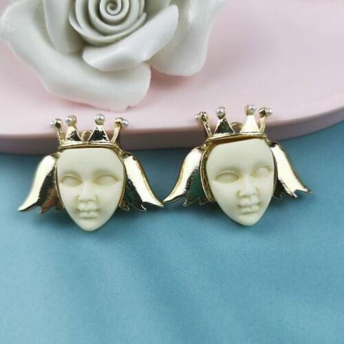 JeQue 10pcs Beauty Lady Finding Jewelry Gold Color Crown Solid Face Alloy Charms Diy Necklace Pendants Earrings Necklace Crafts