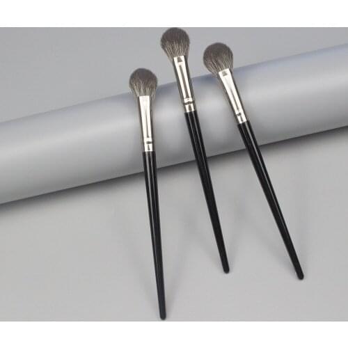 VVR Makeup Brushes Highlighter Brush Concealer Brush Sculpting Brush Professional Makeup Brush High Quality Brushes