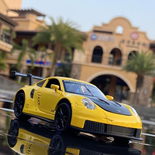 1:32 Porsche 911 RSR Sports Car Alloy Car Model Diecasts Toy Vehicles Metal Car Model High Simulation Collection Kids Toys Gift