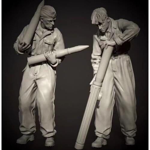 1/35 Resin Figure Model kits 2 figures Unassambled Unpainted 269