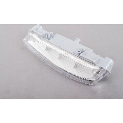 Fog Light Left Side For Mercedes W204 W212 C280 C350 E300 E350 2049068900