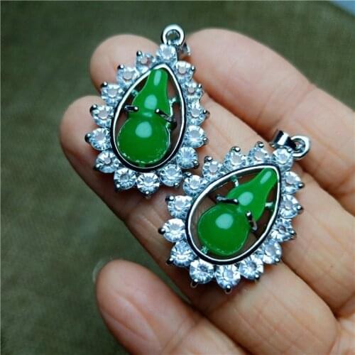 Natural Green Chalcedony Hand Carved 925 Silver Inlaid Gourd Earrings Fashion Jewelry Mens and Womens Earrings