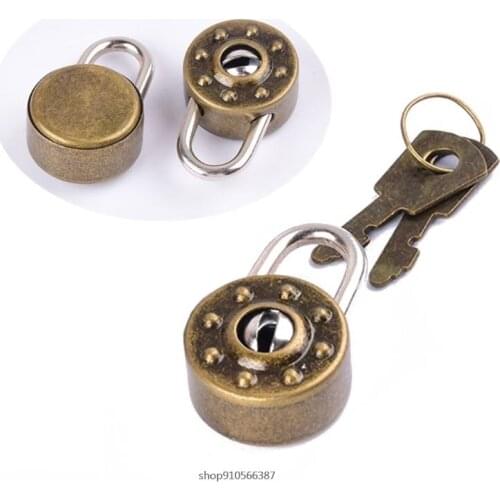 Cute Strawberry Plastic Waste Bin Swing Lid Mini Trash Can Garbage Storage Box for Kitchen Table Desk Car Decor ju25 wholesales