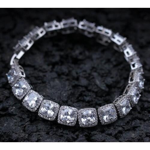 HIBRIDE Big Bracelets