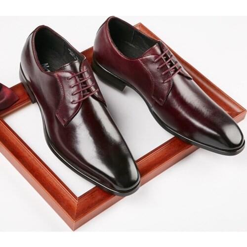 Mens British Classic Dress Shoes Men Lace-up Genuine Cow Leather Business Office Shoes Mens Fashion Wedding Party Derby Flats