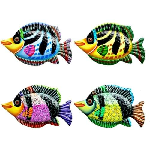 4pcs/Set Metal Fish Wall Art for Home Garden Decoration Outdoor Animals Jardin with Colored Glass Statues Fish Sculptures