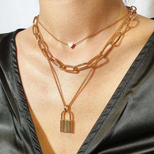 Multilayer Necklace Love Heart Lock Pendant Choker for Women Jewelry Gift Ladies Boho Simple Choker Necklace Fashion Jewelry