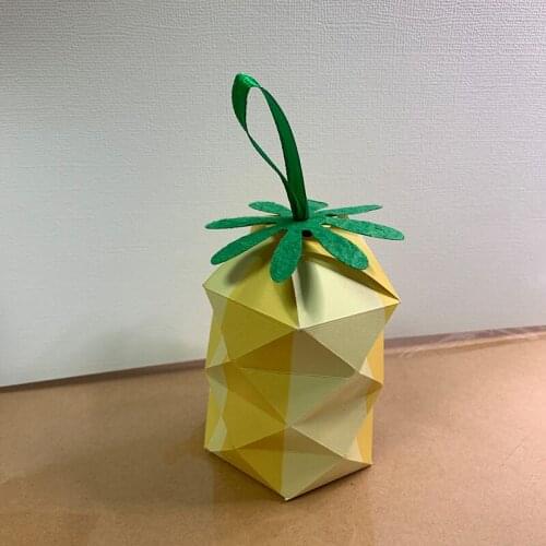 Cute 3D Pineapple Fold Box Metal Cutting Dies Stencils For DIY Scrapbooking Decoration Embossing Supplier Handcraft Die Cut 2019