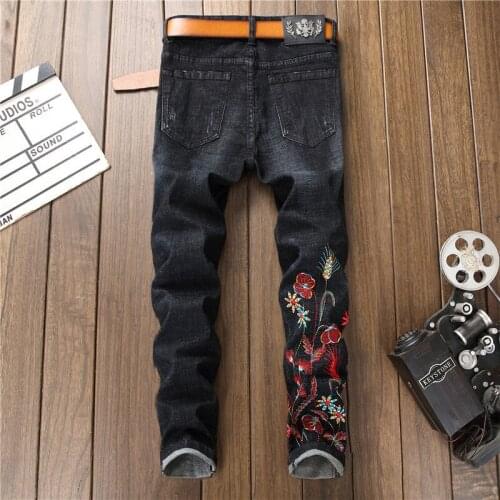 Design New Fashion Black Embroidery Flower Skinny Jeans Men Vintage Ripped Zip Beggar Pants Classic Denim Biker Trousers
