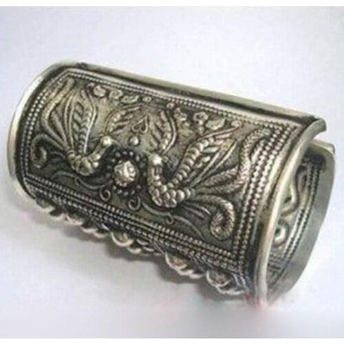 Tribal exotic chinese handmade miao silver bracelet