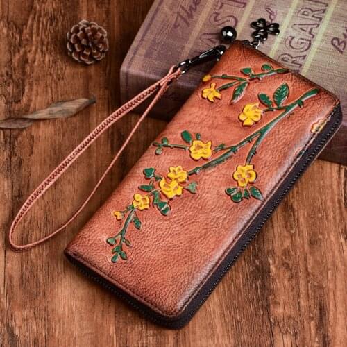 Women Wallet Genuine Leather Ladies Embossed Floral Long Zipper wallet Retro Designer Handmade Real Cowhide Purse Clutch bag