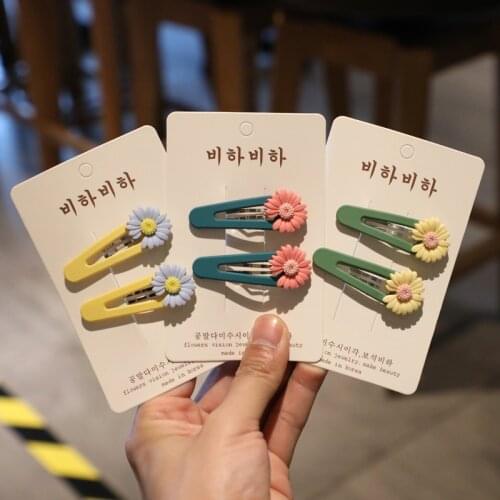 2Pcs/lot 2021 New Daisy Hair Clip Girls Women Hairgrip Headwear Cute BB Clip Hairpins Barrettes Fashion Sunflower Scrunchie