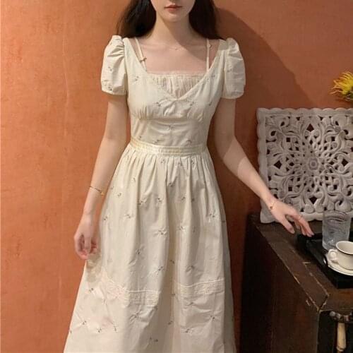 Women Elegant Lace French Vintage Sexy Midi Dress Summer Fit Casual Designer Party Sundress Embroidery Floral Dress