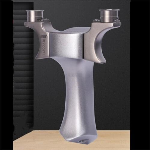 Slingshot for Outdoor Hunting /Catapult\\With rubber band Titanium alloy Slingshot Camping Competitive Ejection Bow Toy Catapult