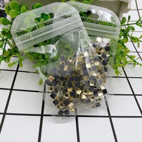 High Quality стразы Hot Fix Rhinestones Flatback Best Glass Crystal Hotfix Rhinestone Glitter Iron on Rhinestones Garment Red