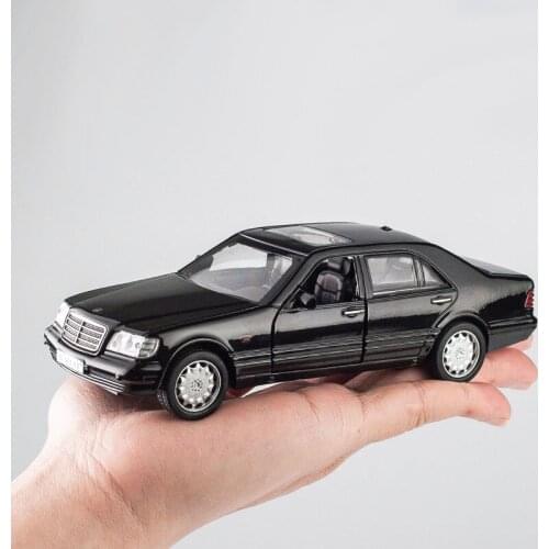 1:32 Alloy Car Model Children Toy Car Pull Back Door Simulation Boy Car Model Hot Wheels Boys Toys for Children Birthday Gift