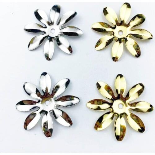 20pcs 28mm Metal Flower Filigree Wraps Connectors Crafts Gift Decoration DIY Cosplay Bridal hair accessories Wholesale Charms