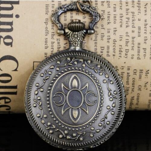 Vintage Engraved Pattern Quartz Pocket Watch Necklace Pendant Relogio DeBolso Women Men Gifts