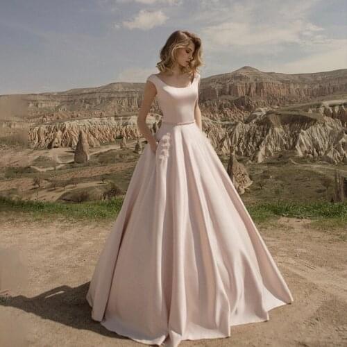 Simple Style A-line Scoop Wedding Dress Sweep Train Ruched Satin Bridal Dressvestidos de novia 2021