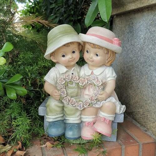 Outdoor Decoration Figure Sculpture Garden Kids Yard Decoration Resin Crafts Valentines Day Gift home decore