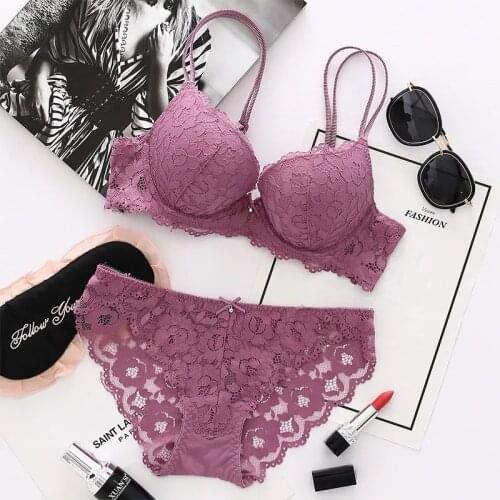 New Ladies Bra Set Gather and Adjust Lace Back Ladies Underwear Sexy and Comfortable Upper Chest Close Up Lingerie Set Sexy
