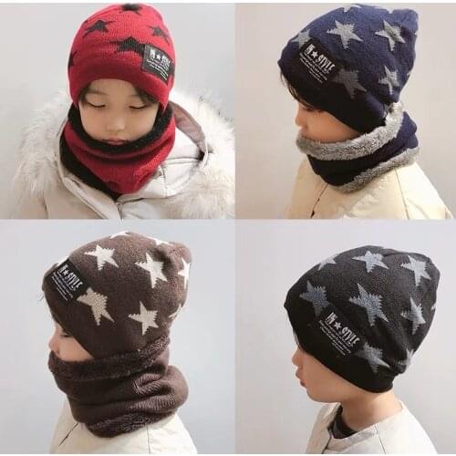 【Hat and scarf】In autumn and winter, childrens hats and scarves are thickened with velvet to keep warm boys and girls