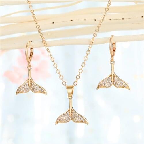 1PC Cute Shiny Crystal Fish Tail Pendant Necklace For Women Creative Rhinestone Mermaid Choker Clavicle Chain Wedding Jewelry