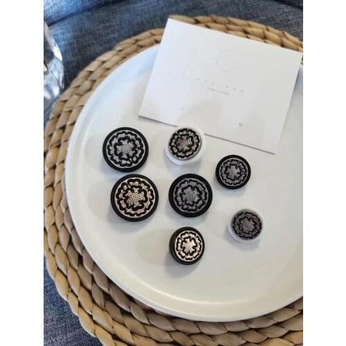 10pcs Flower Gold Metal Big Buttons For Clothing Coat Dress Vintage Decorative Buttons Wedding Gift Sewing Accessories Wholesale