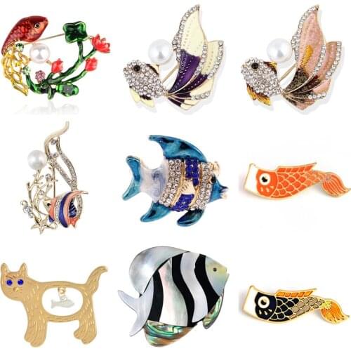 Goldfish Women Brooches Pins Rhinestone Fish Brooch Simulation-Pearl Shining Jewelry Brooch