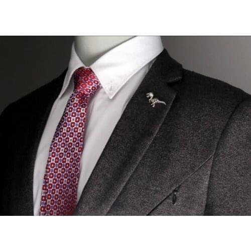 Regalrock Brooches