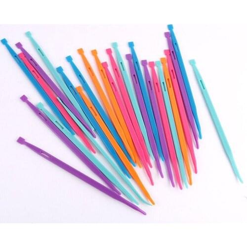 1Pc Non Slip Plastic Quilting Sewing Elastic Band Pull Poke Pushes DIY Tool