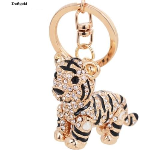 New Fashion Alloy Crystal Key Chain Buckle Ring Jewelry For Men Women Rhinestone Cool Leopard Tiger Keychains Bag Charms Holder