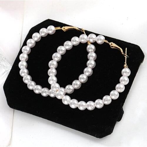 New Geometric Pearl Hoop Earrings for Women Exaggerated Round Circle Earrings Fashion Europe Temperament Jewelry