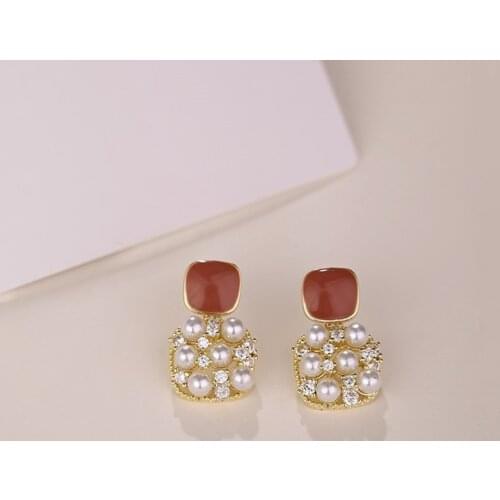 2021 New Geometric Square Fine Pearl Drop Earrings Shiny Sweet Fresh Fashion Hollow Modelling Women Earrings Jewelry