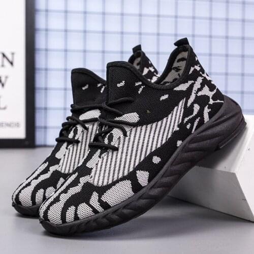Spring Autumn Flying Woven Sports Mens Shoes Breathable Travel Running Shoes Round Head Low-cut Color Matching Sneakers