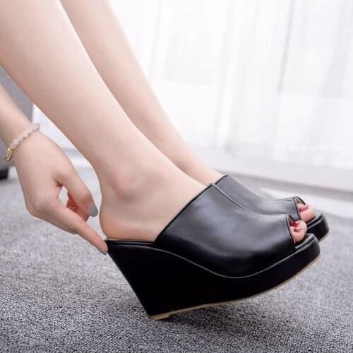 Crystal Queen Black White Peep Toe Platform Wedges Sandals Wedges High Heels Slippers Beach Sandals For Women Shoes