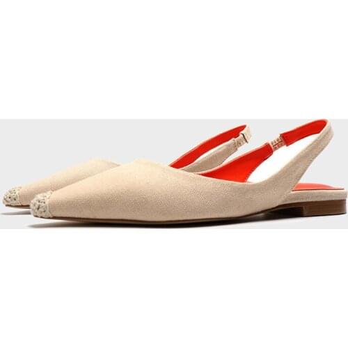 2021Summer Fashion Womens Flat-Heeled Shoes Flat Casual Almond Shoes Butterfly Sandals Ladies Luxury Back Strap Pointed Sandals