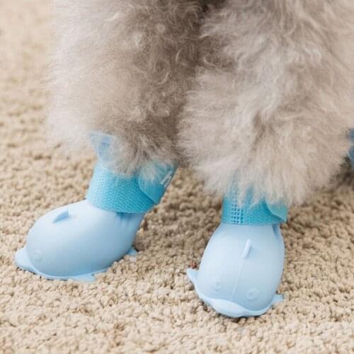 Hot Sales Pet Dog Rainshoes Waterproof Silicone Dog Shoes Anti-skid Boots For S/M/L Dogs Cats Rainy Days Appear Pet Supplies