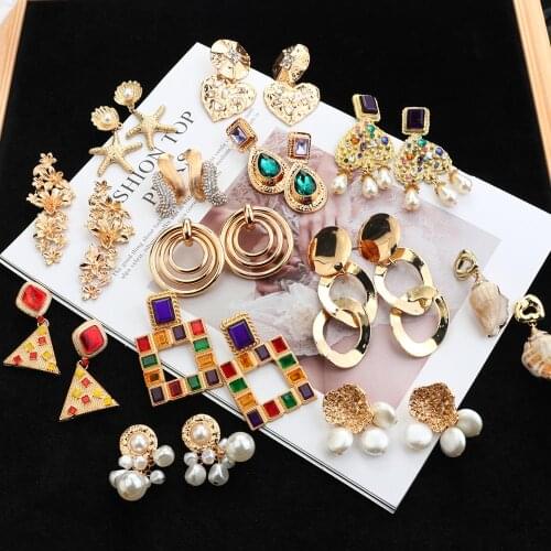 AENSOA 2021 Trendy Drop Earrings for Women Luxury Pearl Shell Conch Pendant Earrings Unique Dangle Earrings Fashion Jewelry Gift