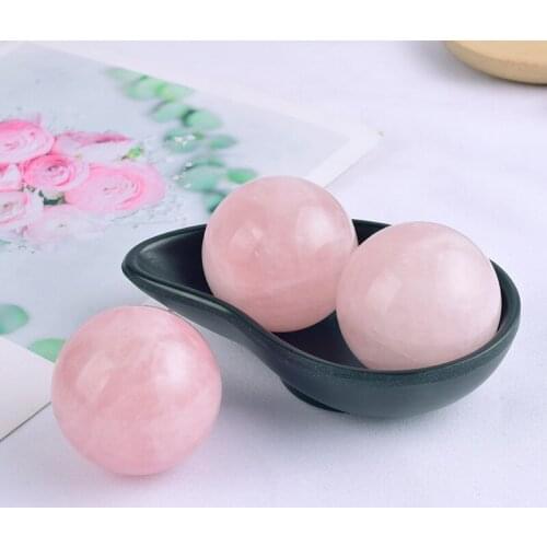 40 MM Polished Natural Crystal Ball Hand Exercise Sphere Tool with Wooden Holder for Massage Fingers Stress Relaxation Mediation
