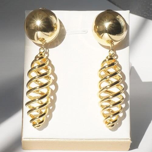 Fashion Jewelry Big Vintage Metal Twisted Dangle Earrings For Women Charm Gold Color Statement Spiral Whirlpool Earrings